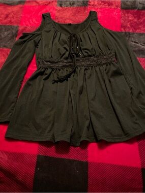 Cold-Shoulder Lace-Trim Black Women's Blouse